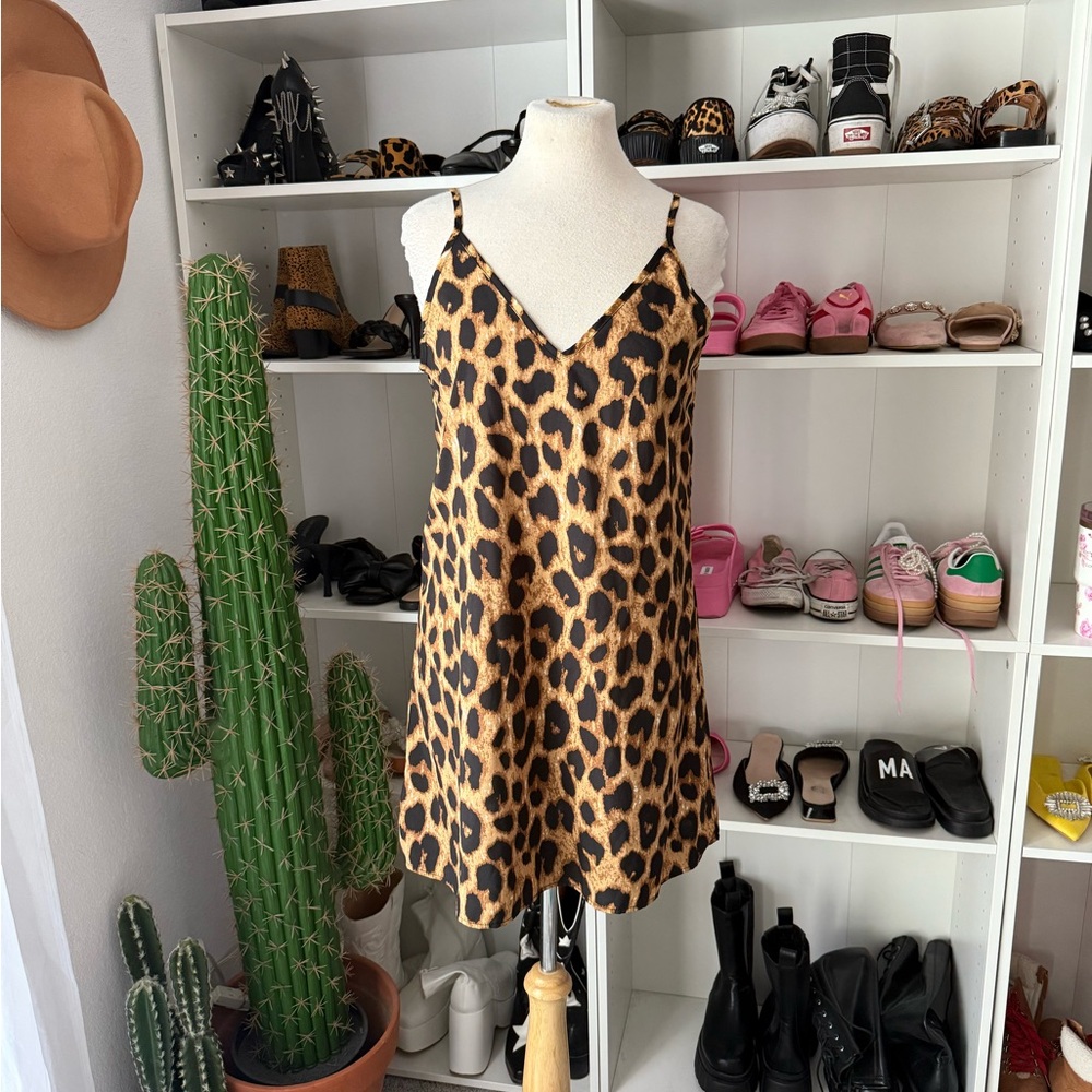 SOLD ON DEPOP Leopard Print Slip Dress - Picture 7 of 10